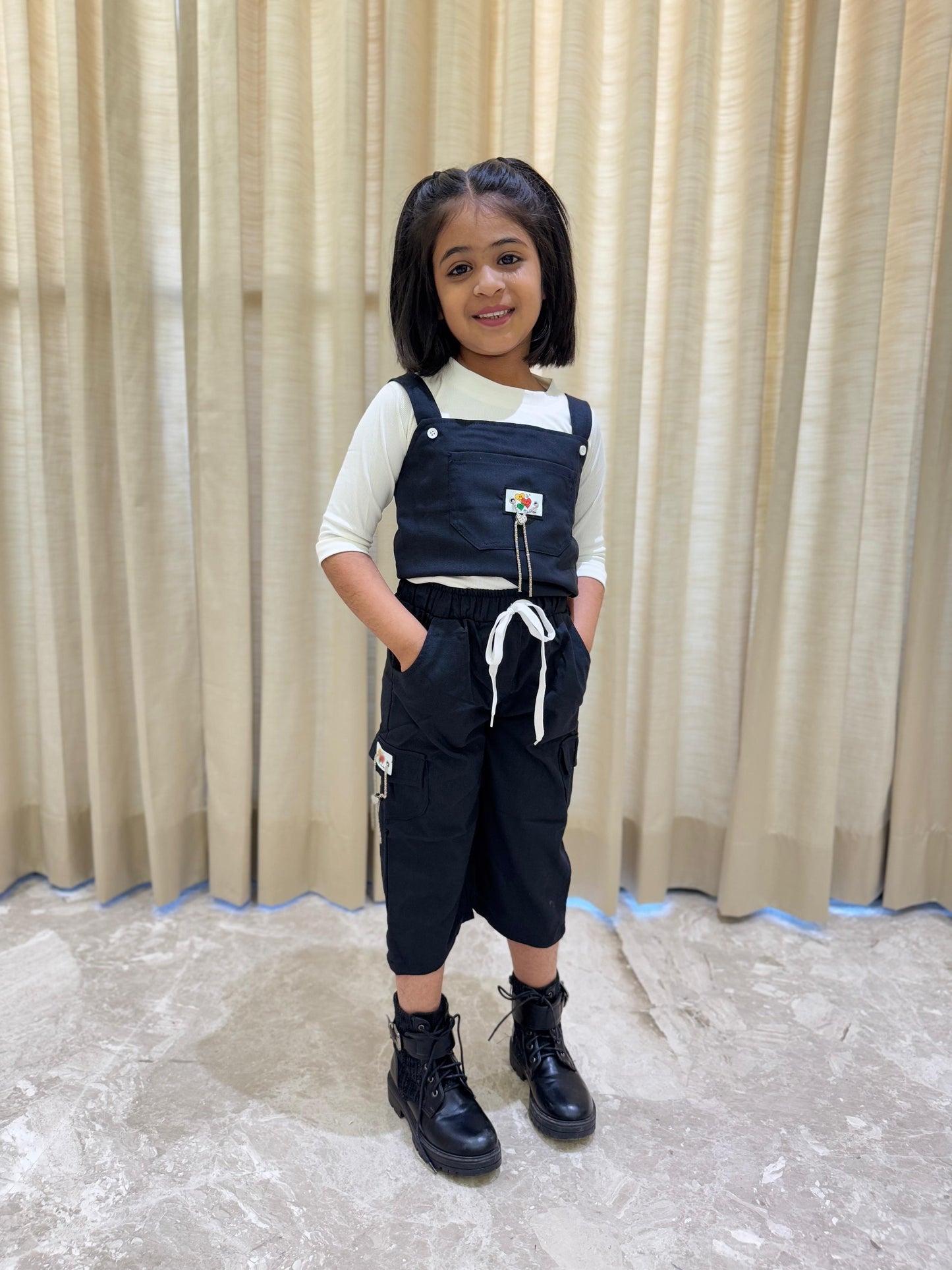 Lightweight Black & White Capri Set