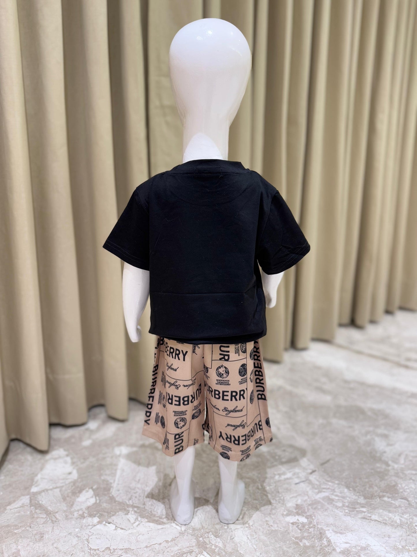 Trendy Black & Brown Set